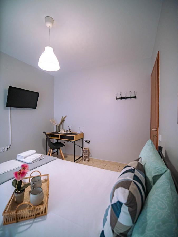 Little Emerald - Central Spot Apartments Volos Exterior photo