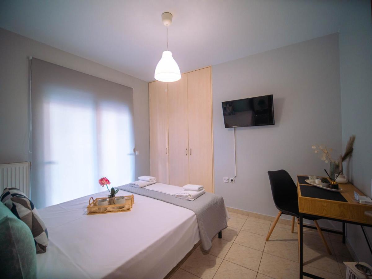 Little Emerald - Central Spot Apartments Volos Exterior photo